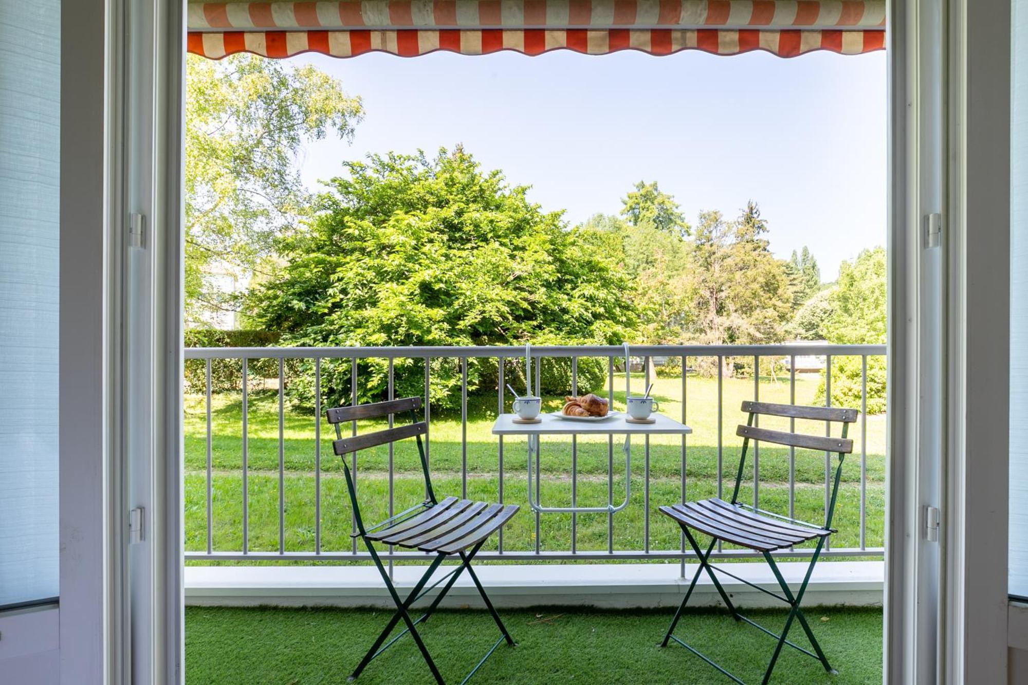 Le Chateaubriand - Calme, Balcon Et Parking Chatenay-Malabry Exterior photo